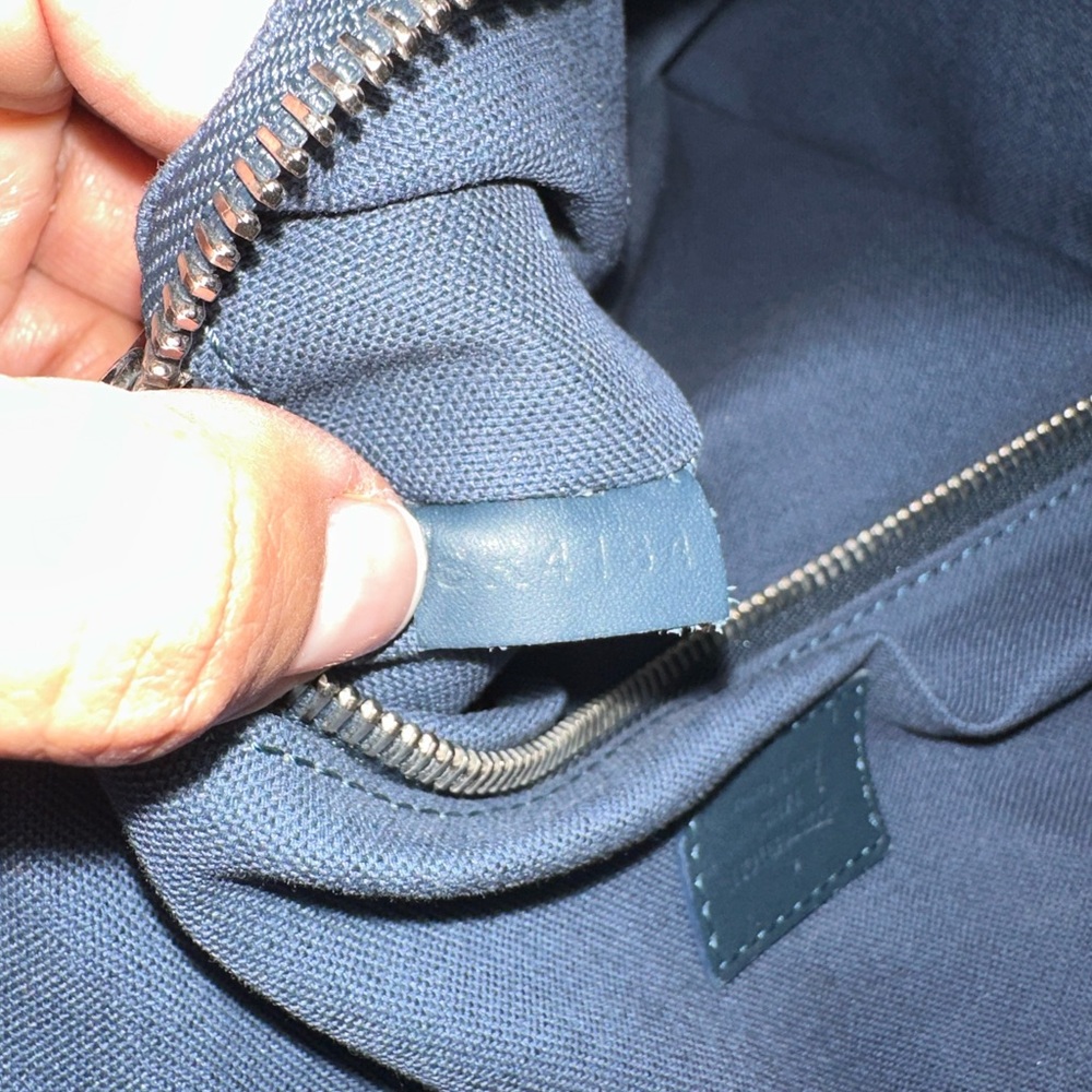 100% Authentic Louis Vuitton Runner Backpack Dami… - image 6